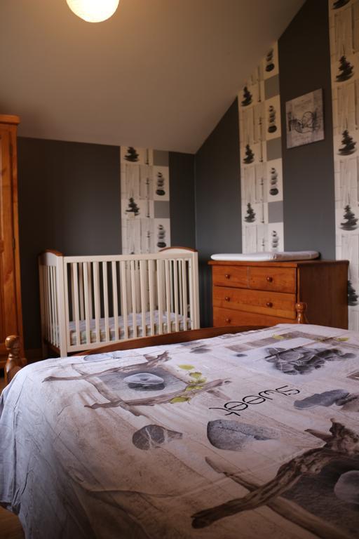 gîte du garde barrière Girondelle Extérieur photo
