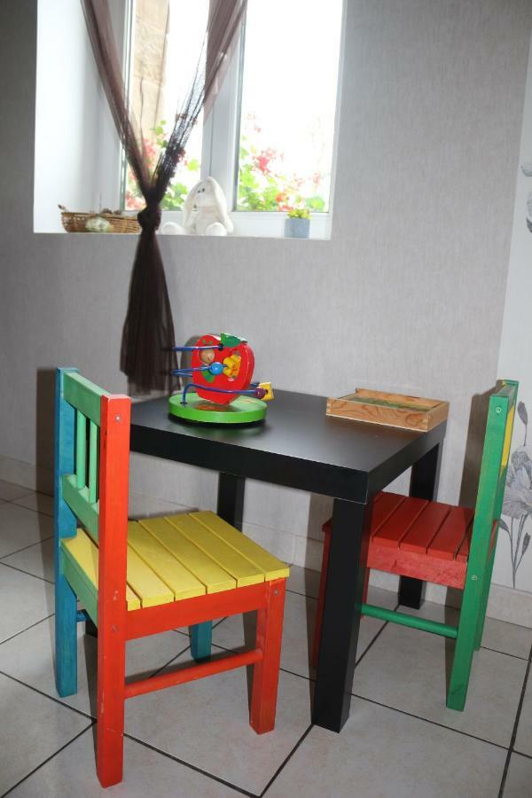 gîte du garde barrière Girondelle Extérieur photo