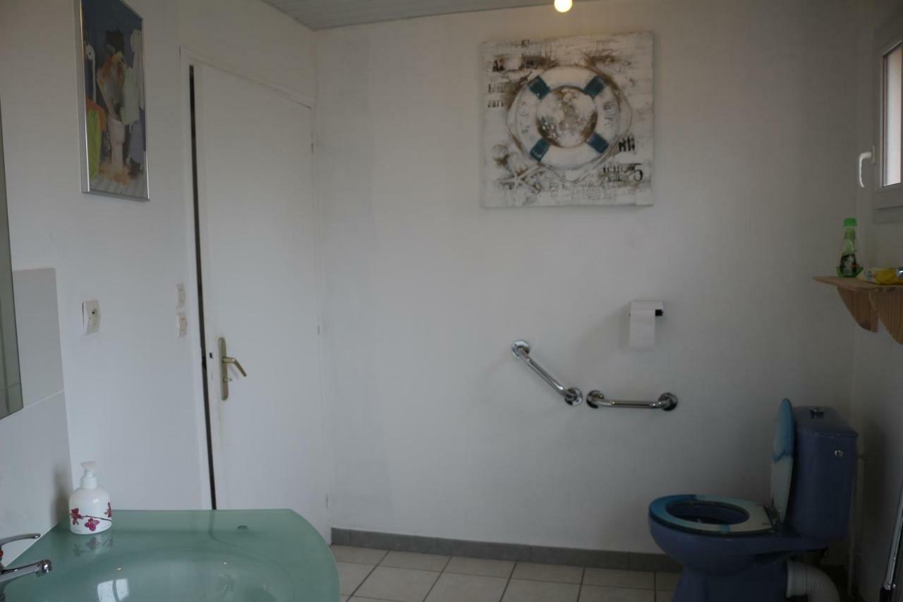 gîte du garde barrière Girondelle Extérieur photo